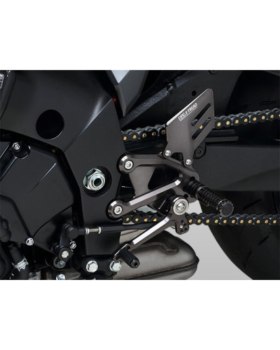 Pedane arretrate X-Tread multiregolabili Yoshimura per Suzuki Katana 2019-2021